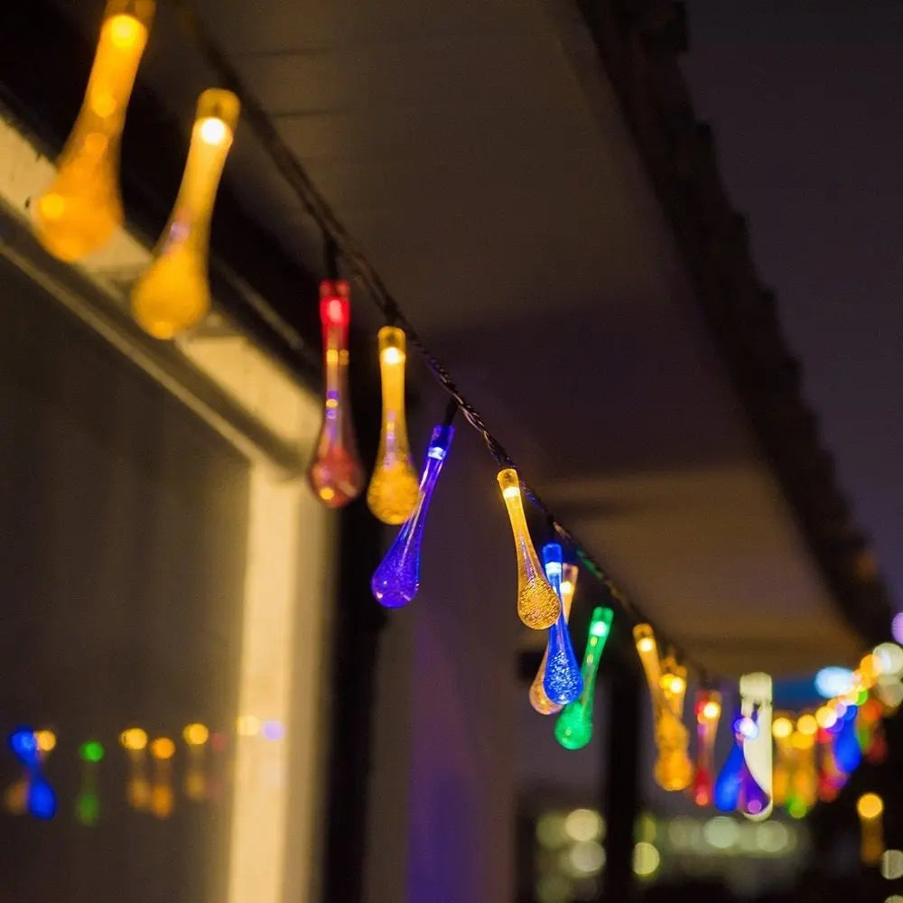 Luces lineales solares con diseño de gotas